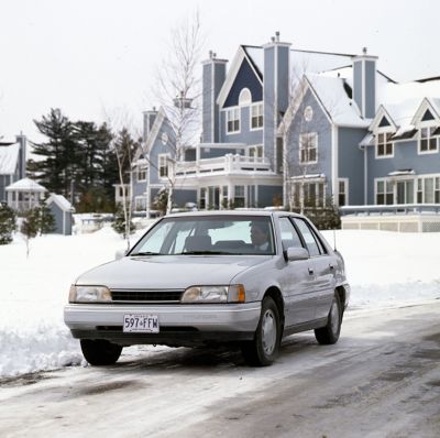 La prima auto elettrica pura di Hyundai fu il prototipo Sonata Electric Vehicle nel 1991