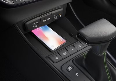 Hyundai i20 ricarica wireless 