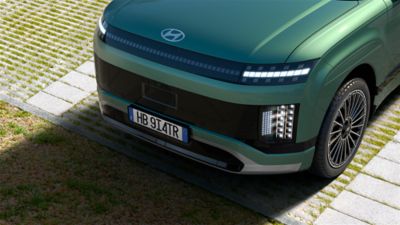 Cerchi in lega da 21” sul SUV elettrico Hyundai IONIQ 9. 