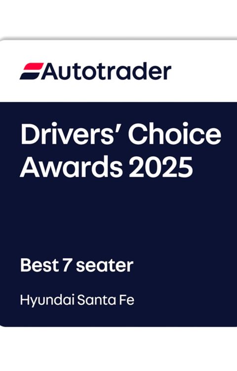 Autotraders award logo for best 7 seater on Hyundai SANTA FE