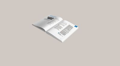 En åpen instruksjonsbok for en Hyundai. Foto.