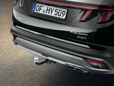 TUCSON SUV arkasında Orijinal Hyundai römork bağlantısı.