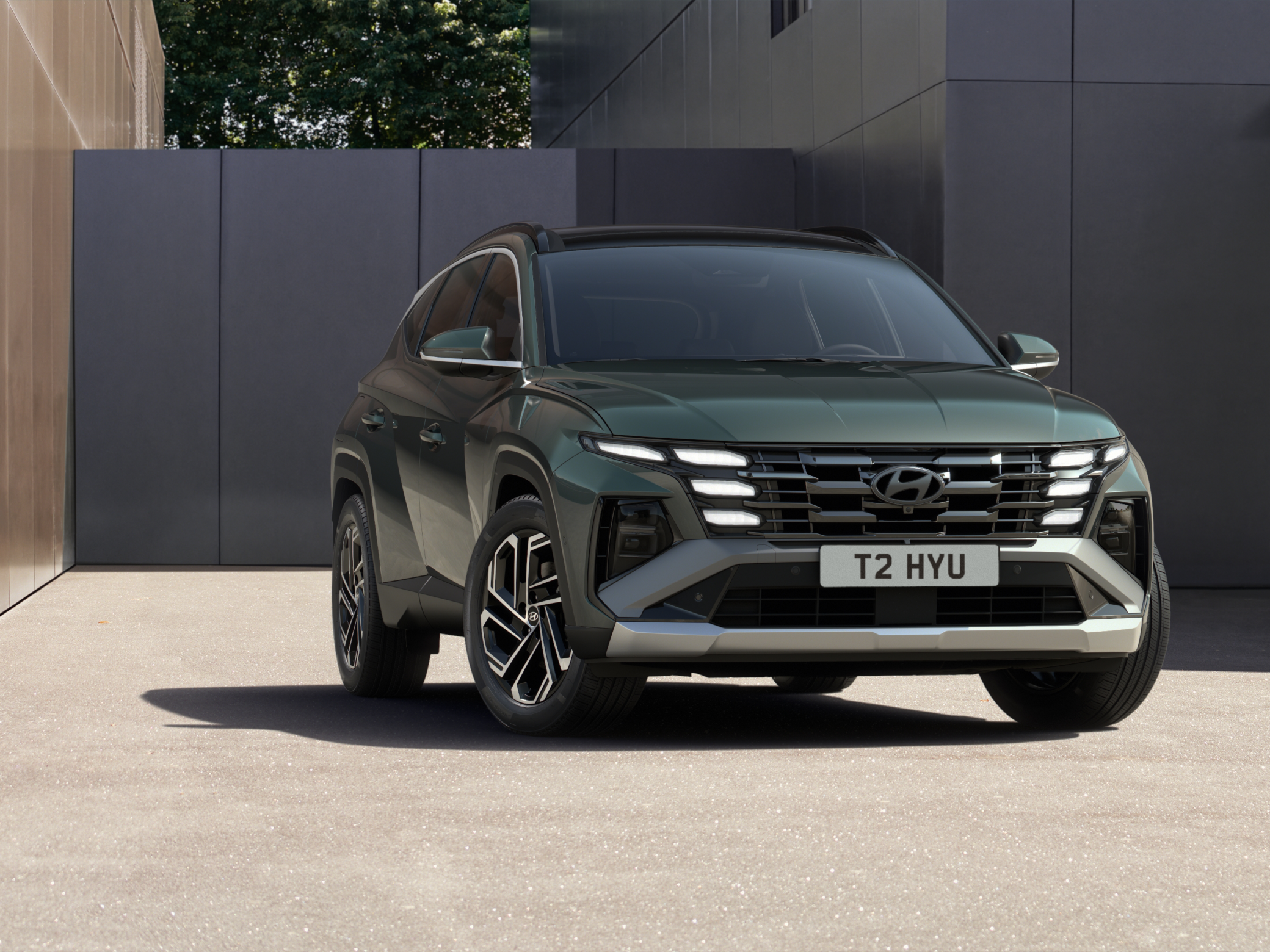 nx4 phev regular eviz ext t2p cypress green pearl shot 01 uk:4x3?wid=2080&hei=1560&fmt=png alpha&fit=wrap,1