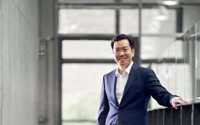 Санг Юп Лий, изпълнителен вицепрезидент и ръководител на Hyundai Design Center.