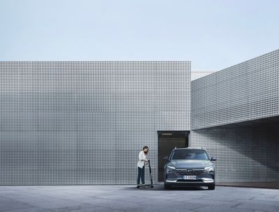 Logo N Line su griglia frontale di modello Hyundai