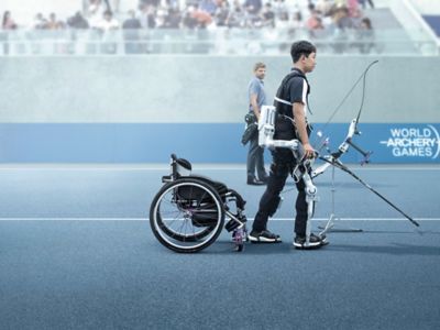 Paralympic athlete Jun-beom Park walking with his Hyundai robotic legs during a competition	