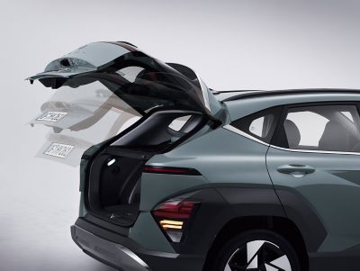 De slimme elektrische achterklep van de volledig nieuwe Hyundai KONA. 