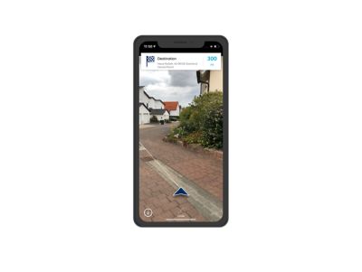 Captura de pantalla de la aplicación Bluelink en un iPhone: navegación hasta el último metro.