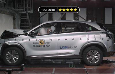 Hyundai NEXO při crash testu - čelní náraz