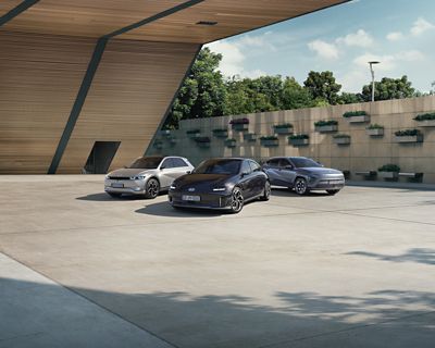 6 Hyundai vehicles parked next to each other with KONA Electric and IONIQ 5 N in front.