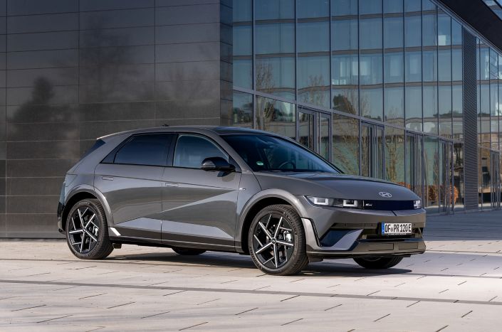 Mehr Ausstattung, mehr Auswahl, mehr Komfort:  Hyundai wertet den IONIQ 5 auf