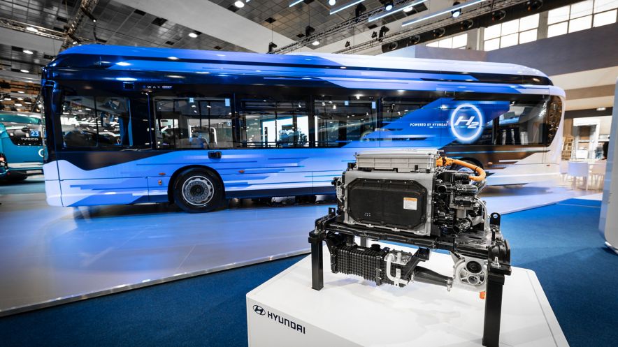 Iveco Group and Hyundai Motor Company Present Cutting-Edge Hydrogen City Bus at Busworld Trade Show in Brussels