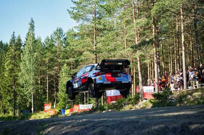 Rally de Finlandia: Hyundai Motorsport se prepara para la jornada final con Fourmaux en la lucha por el podio