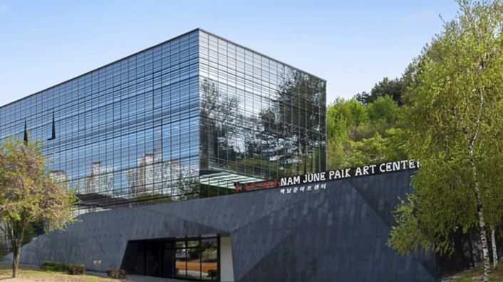 Image 4: Photo ⓒ Nam June Paik Art Center