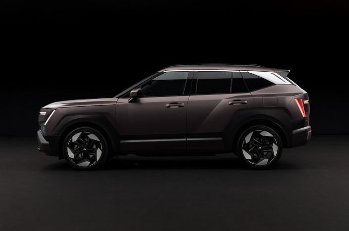 Zcela nový Hyundai TUCSON z Nošovic spojuje odvážný design, inteligentní hybridní pohon a konektivitu nové generace