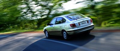 De Hyundai Elantra hatchback.