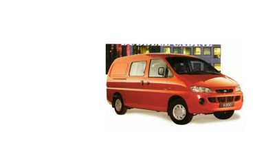 Oranje Hyundai H200-bestelbus.