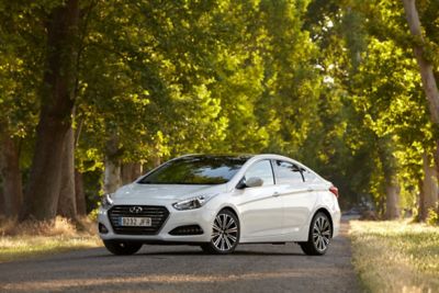 Hyundai i40 sedan na facelift.