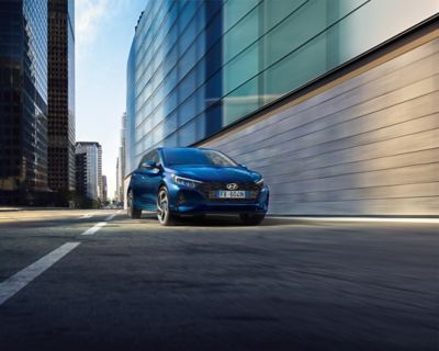 Hyundai i20 per strada