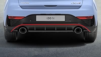 Rear bumper, fog lights, and exhaust pipes of the Hyundai i30 N performance hatchback