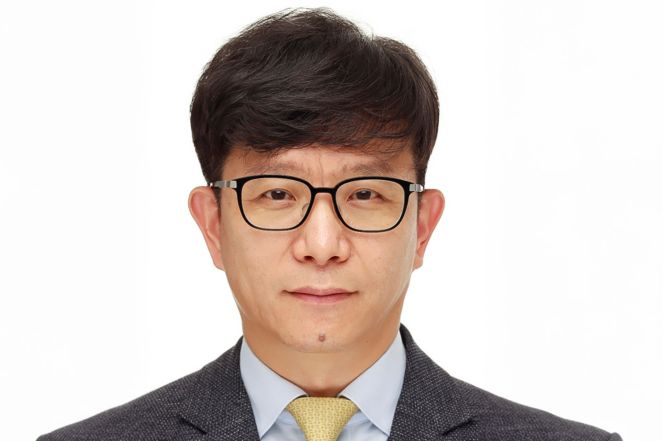 Joon Dong Oh