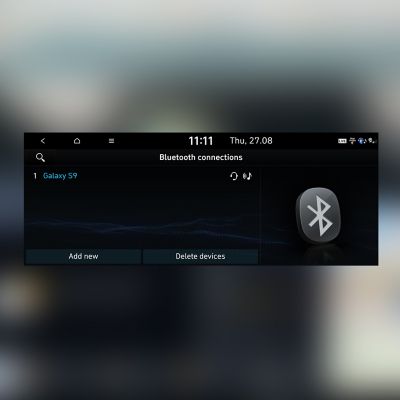 Screenshot dotykové obrazovky Hyundai, zobrazující připojená zařízení Bluetooth.
