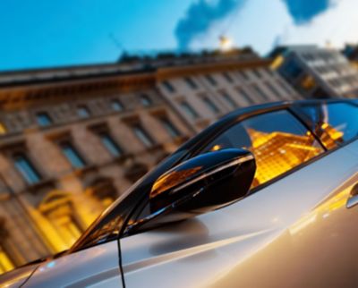 Three sizes of the alloy wheels of the Hyundai TUCSON Plug-in Hybrid. 