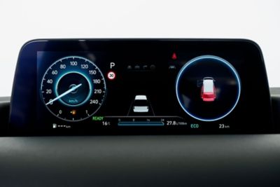 Hyundai STARIA Híbrido adaptado