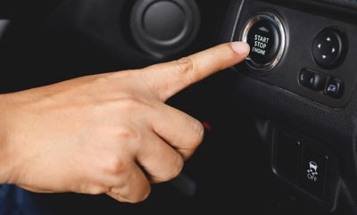 Przycisk start-stop na desce rozdzielczej