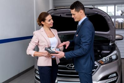 Wymiana oleju silnikowego w serwisie Hyundai