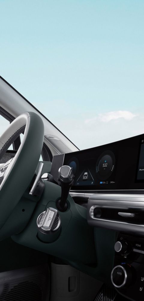 Panoramic Curved Display in Hyundai IONIQ 9 with 12.3” digital cluster and 12.3” centre touchscreen.