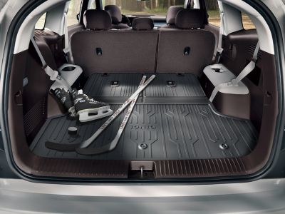 Hyundai IONIQ 9 Trunk liner with extension protection accessories.