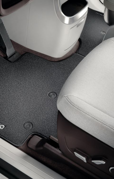 Hyundai IONIQ 9 Textile floor mats protection accessory.