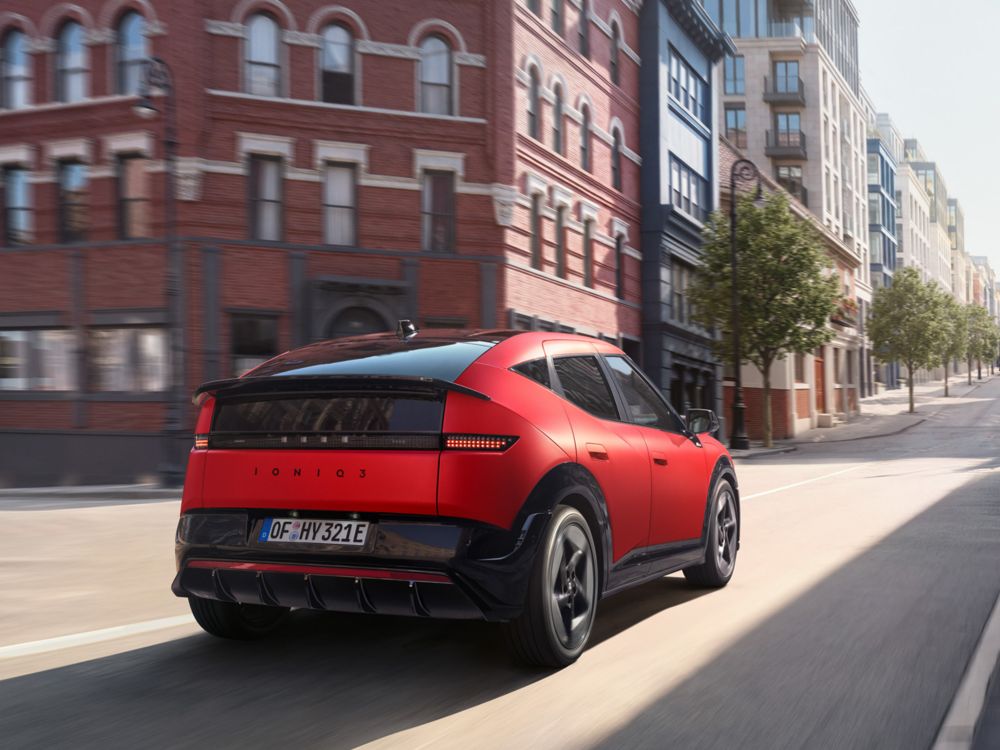 Un Hyundai IONIQ 3 de diseño aerodinámico 