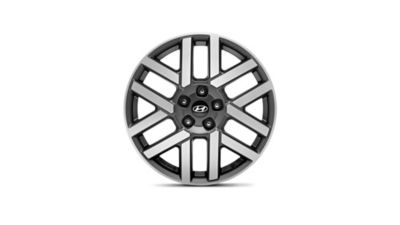 Bicolour 18 inch twelve-spoke alloy wheel, 5J x 18, suitable for 235/60 R18 tyres.